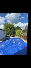 Four bed house in Aldershot - Image 3