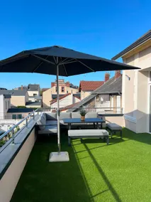 Duplex with terrace on Rue de la Mer! - Image 4