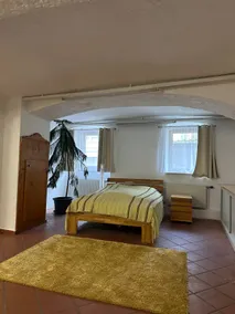 Historic Vault Loft | quiet, central - Image 2