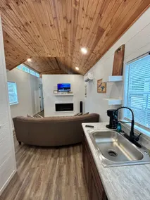 Whispering Pines cozy cabin - Image 5