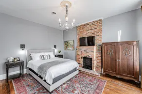 Historic Retreat • Walk to VCU • Ask for Discount - Image 2