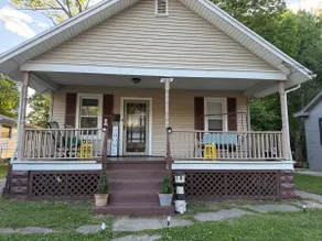 Cozy Vacation Home Parkin 15 DT 10 min Concert 6IN - Image 2