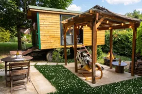 The Balneotherapy Trailer - Image 4