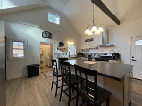 Spacious Country Getaway - Image 4