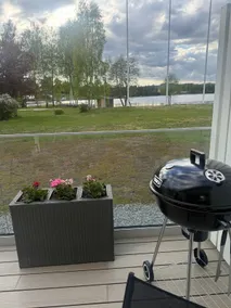 Cozy cottage with its own terrace & lake view - Image 5
