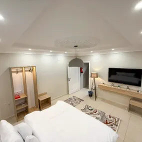 Cozy studio 13 mins from Masjid Nabawi - Image 2