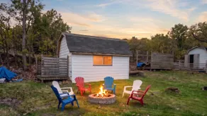 Rice Lake Wellness & Spa: 5BR Luxury & Gaming - Image 3