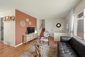 Cozy Mid-Century Retreat - Image 5