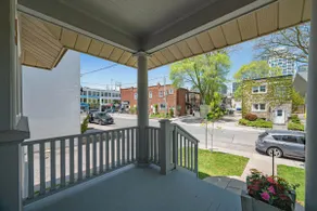 Cozy & Warm Vacation in Midtown Toronto - Image 4