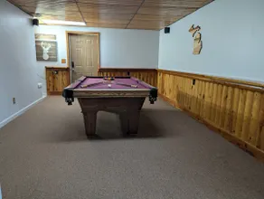Lake Ogemaw Fall Escape | Fire Pit•Movie Room - Image 4