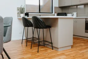 Bluff Point Coastal Townhouse - 3 Bedrooms - Sleeps 6 - Double Garage - Image 5