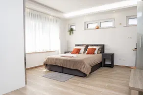 Cozy studio with parking near Aalst - Image 3