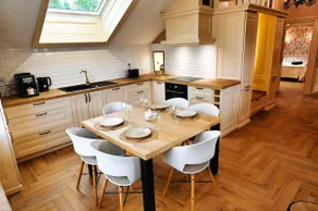 Exceptional suite - bathtub, balcony - 1900s charm - Image 2