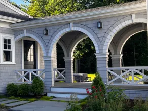 Carriage House on Lake Massapoag - Image 2