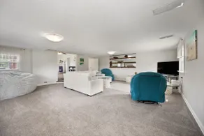 Family friendly Home 1 mile from boat Ramp! - Image 3
