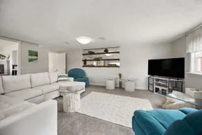 Family friendly Home 1 mile from boat Ramp! - Image 2