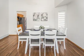 Spacious 7 Beds Family Home | Sleeps Large Groups - Image 2