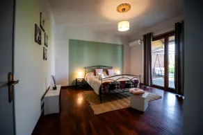 Elegant villa between Turin and Gran Paradiso - Image 2