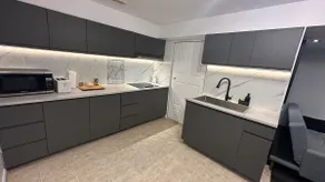 Large 1 bedroom fully furnished entire basement - Image 5