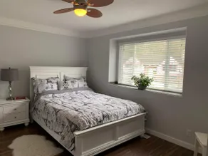 Modern Mountain View Retreat in Hope - Image 5
