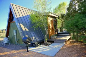 Engelmann Cabin at Casto Bend - Image 3