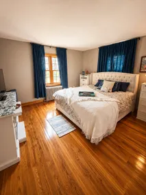 Stylish 2BR Home - 1 king, 1 full, 1 twin. - Image 2