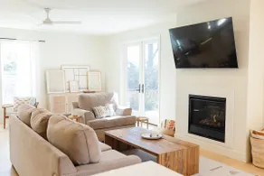 Private Coastal Escape Home Walk to Harbor Beaches & Dining - Image 5