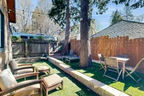 Mountain-view 2BR with fireplace & outdoor space - Image 3