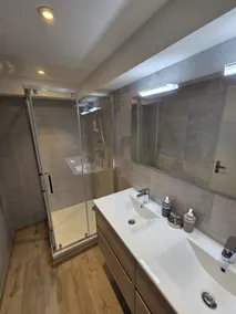 L'Adret Apartment - Image 2