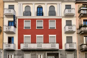 Big Central Goldoni - Image 2