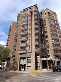 Trigal de Paraná. Garage and Balcony in the Center - Image 3