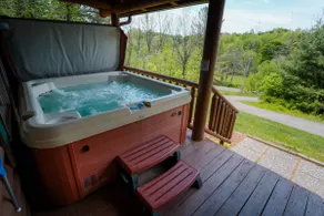 Overlook Outpost| Hocking, Hot Tub, Pet Friendly - Image 3