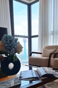 44th Floor 2BR Apartment - Stunning Views - Image 2