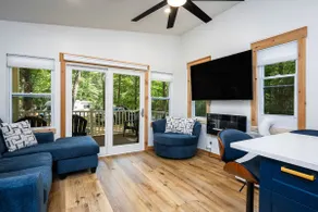 Sauna | Arbutus Lake | Pines | 15 Min to TC! - Image 2