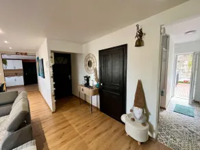Very nice air-conditioned apartment with large terrace - Image 3
