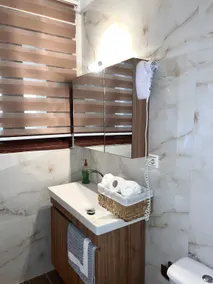 Sea and Stone Apartment - Image 5