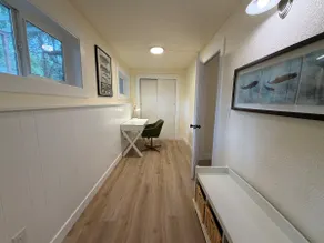Into the Woods - 2 bed/1 bath pet friendly + yard - Image 4