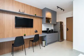 Modern studio in downtown Guarulhos by Housi - Image 4