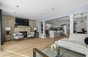 Cozy Kitchener-Waterloo Home - Image 2