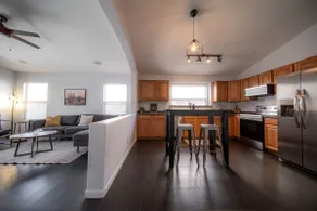 Spacious 3BR Home Near Wigwam, Westgate, Outlets - Image 4