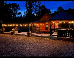 Dale Hollow Cabin, Hot Tub, Fireplace, Lake Access - Image 5