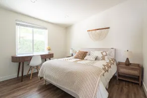 Cozy Organic Modern South Pasadena 2 BR Home - Image 2