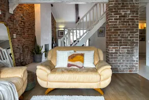 Santarosa Suites - Historic Loft by Vayadù - Image 5
