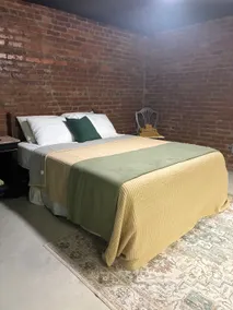 Private Historic Apartment | Walk to Downtown - Image 2