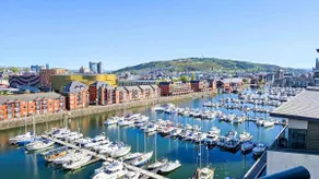 40 Meridian Tower - 1 Bedroom Apartment - Swansea - Image 2
