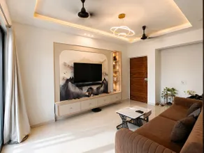 Cozy Minimal Apartment Stay - Image 2