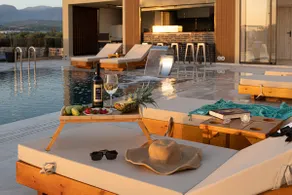 Dianeira Luxury Suites with Shared Pool near Matala - Image 5