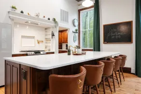 Schoolhouse | Fenced Yard | Family & Dog Friendly - Image 4