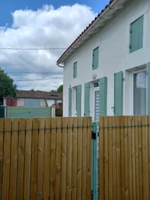 Sunny 4-star gite with pool in south-west France - Image 3