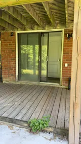 Beautiful lake view Basment room - Image 3